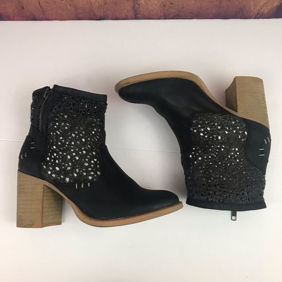 COOLWAY AINHOA BLACK LEATHER CROCHET Ankle Boots - Picture 5 of 8